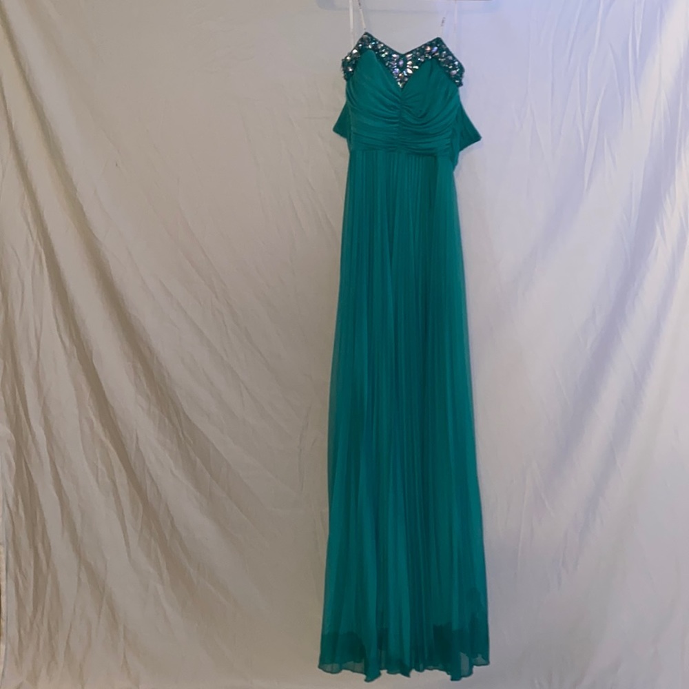 B.Darlin teal colored dress size 1/2